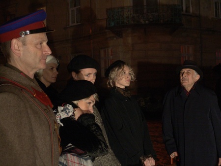 Тарас Химич вислав Андріану до Сибіру!